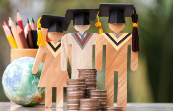 2026-27 Scholarships are Accepting Applications